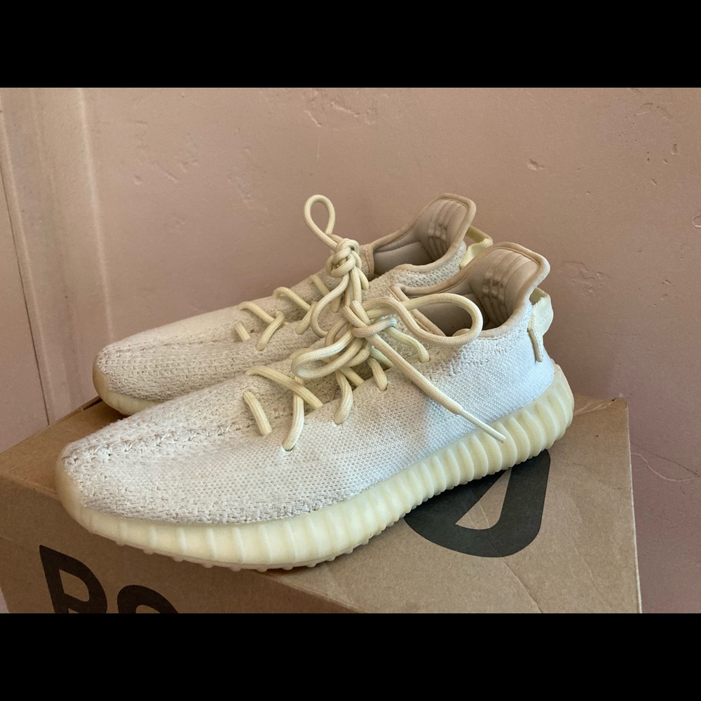 Adidas Yeezy Boost 350 V2 in “butter” color way